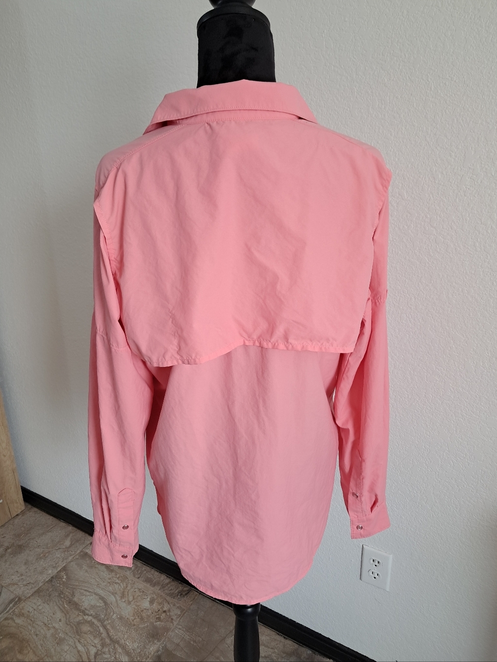Wrangler Fishing Shirt Women’s XL Pink Snap Buttons Lightweight Outdoor Sport - Picture 2 of 14